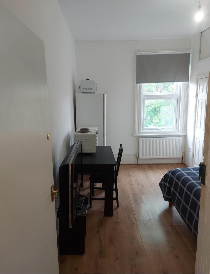 Homestay W13 X Weekly Monthly Discount London