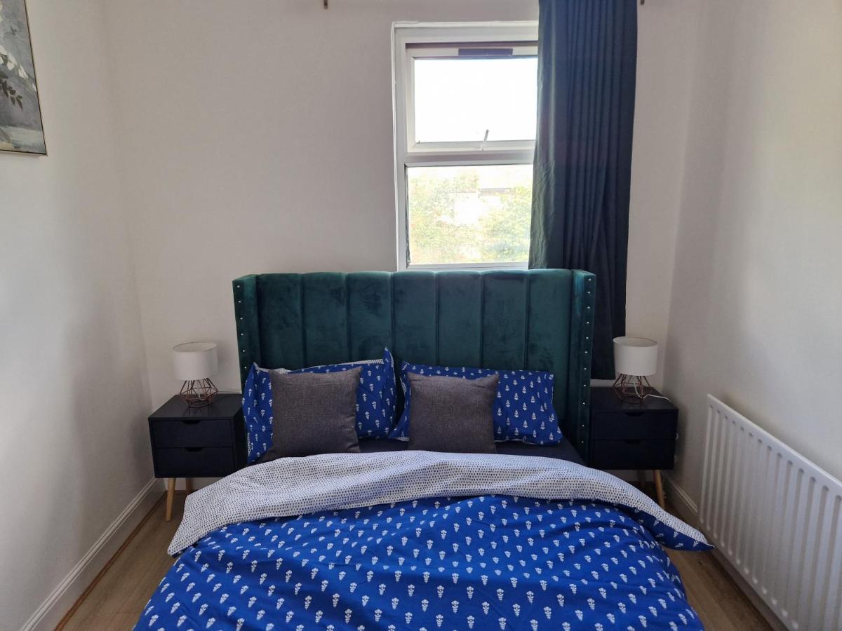 Appartement A Lovely One Bedroom In Hither Lane Londen