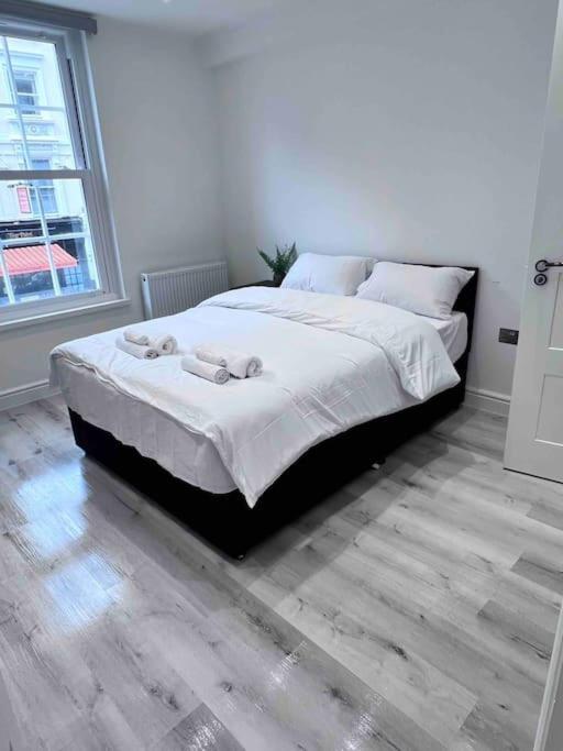Flat 5 Crawford St, 1 Bedroom, 1 Bathroom Flat Apartment London