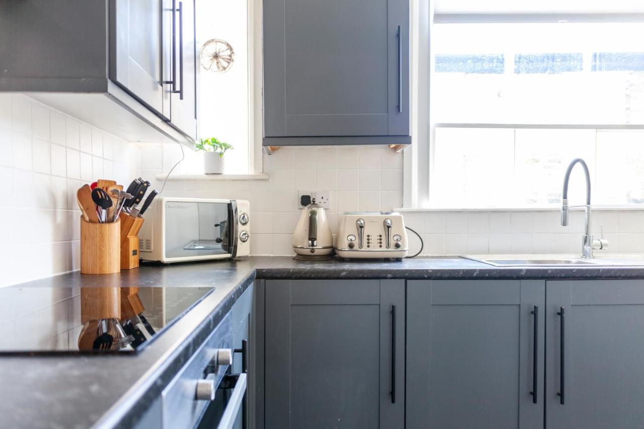 Amazing 2bdr Near Park, Herne Hill Appartement Londen