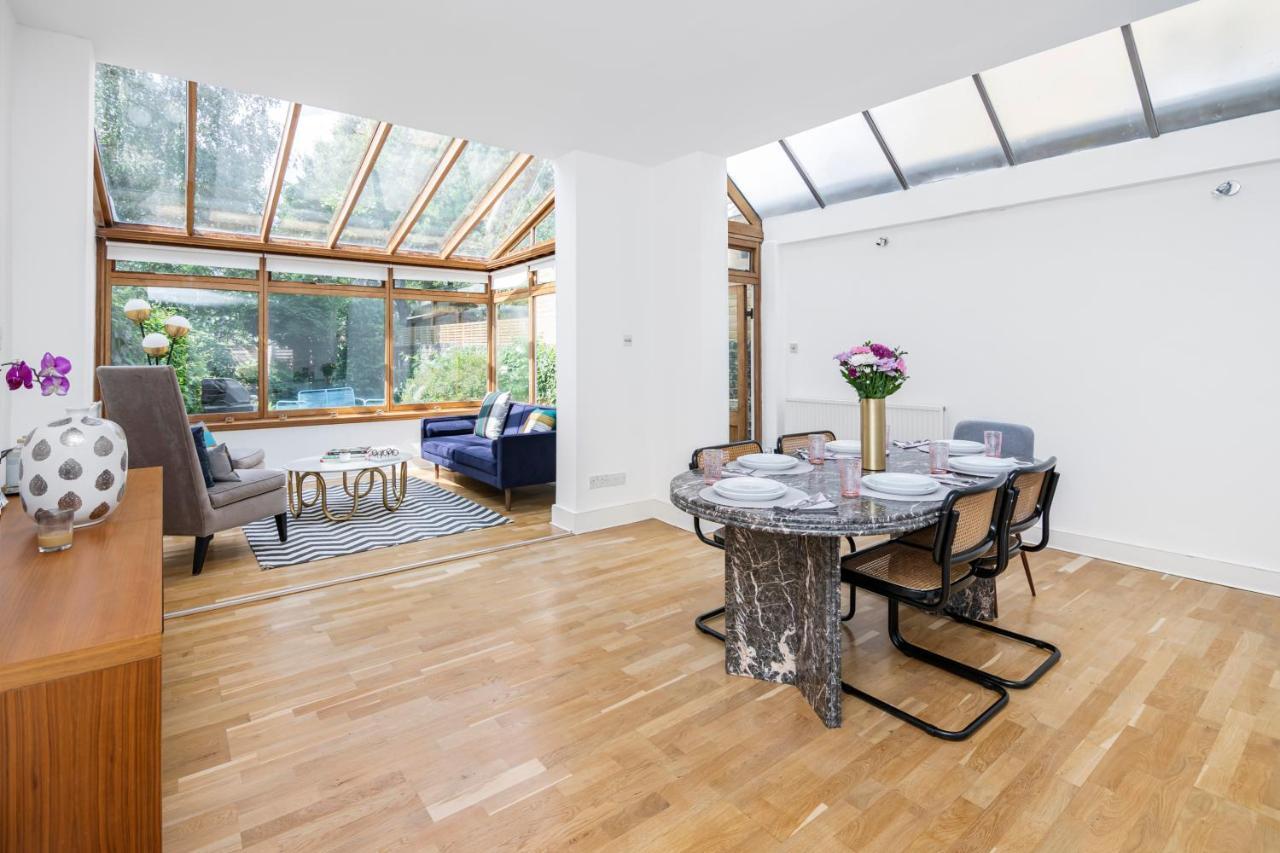 4 Bedroom Edwardian Family House Wgarden, Notting Hill Apartment London