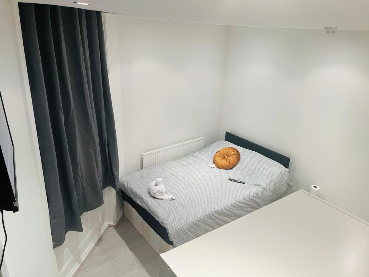 Bed and breakfast Y2 *