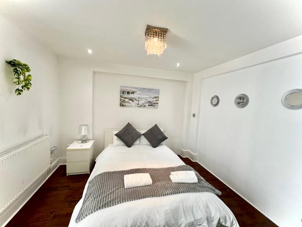 Hotel Canary Wharf Holiday 4*