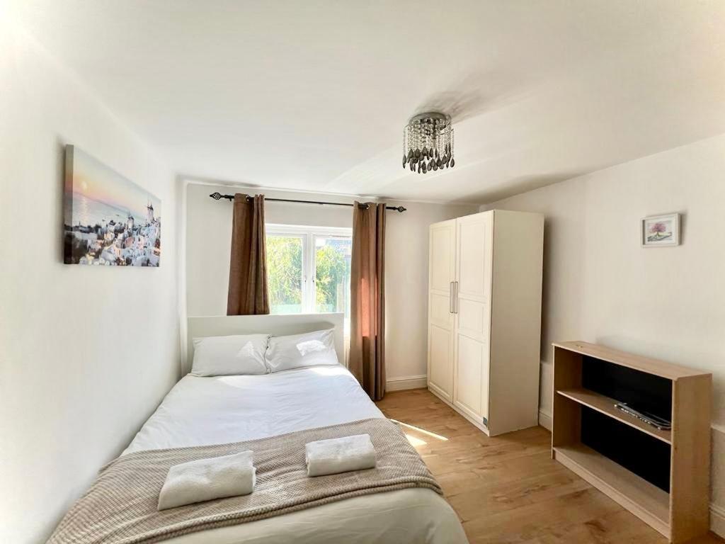 Canary Wharf Holiday Hotel