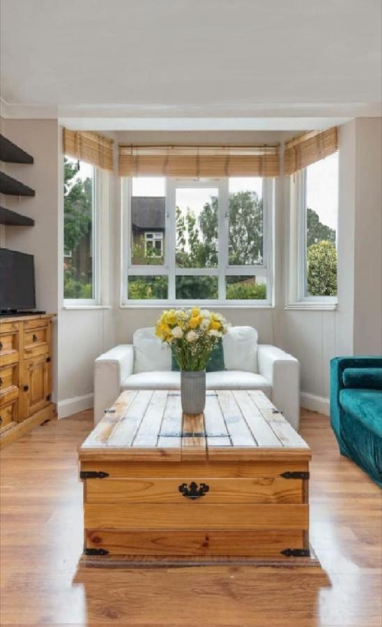 Walthamstow 1 Bed Londen