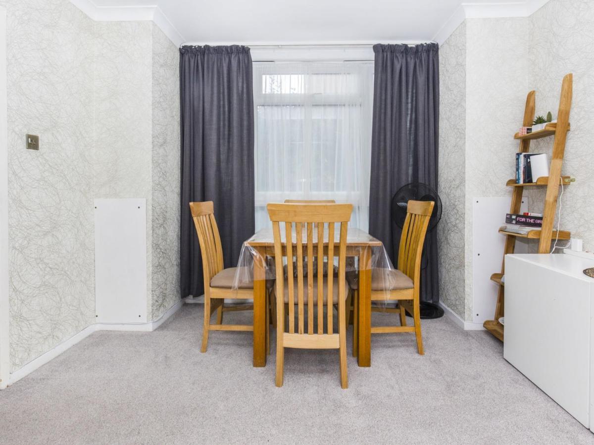 Apartment Pass The Keys - Beautiful Flat With Balcony In Swiss Cottage, *