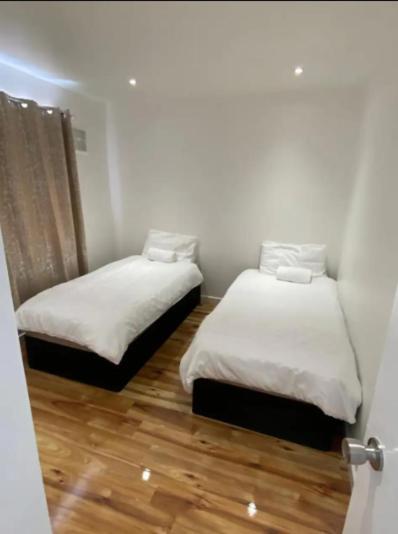 Twin/king Private Bedrooms In Beautiful Homestay With Private Parking Homestay *