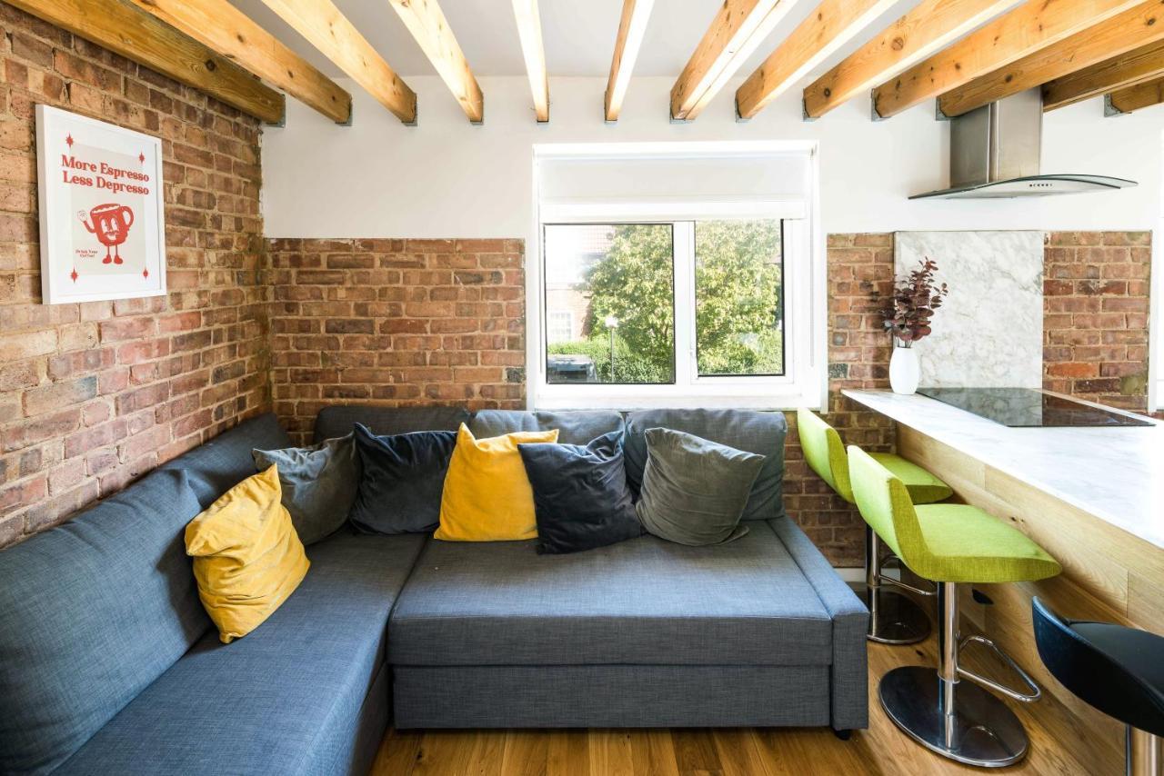 Cozy 2 Bedroom / Westfield / Hammersmith Hospital