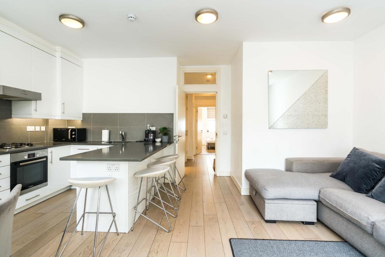 Spacious 2 Bedroom / Earls Court / Kensington Apartamento Londres