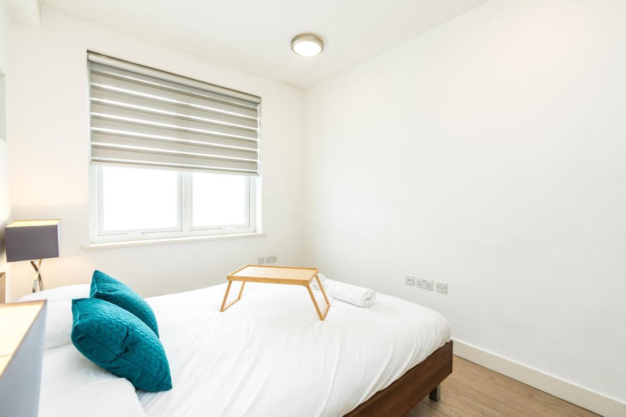 Spacious 2 Bedroom / Earls Court / Kensington *