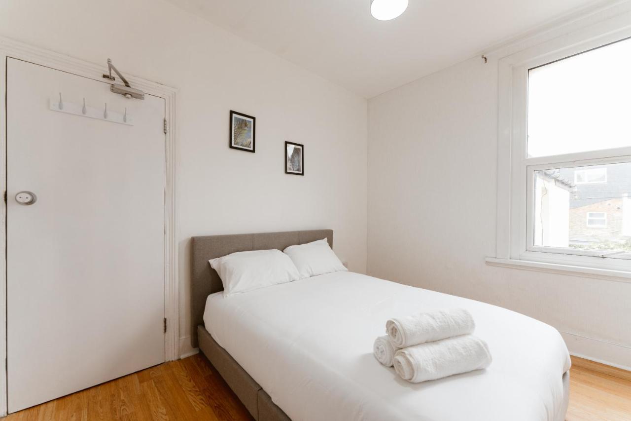 Great In Plaistow Guest house *