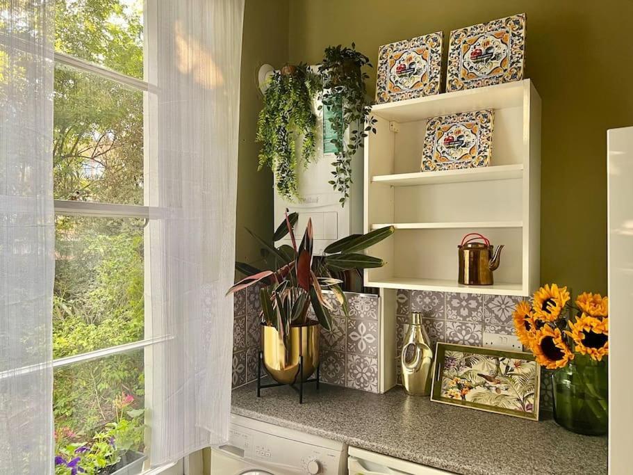 Charming 1 Bed Victorian Flat In Islington Londres