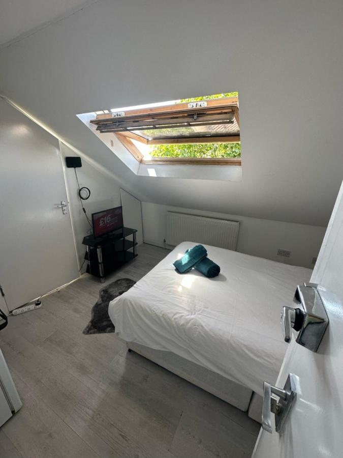 Cozy Urban Terraced Studio Apartment