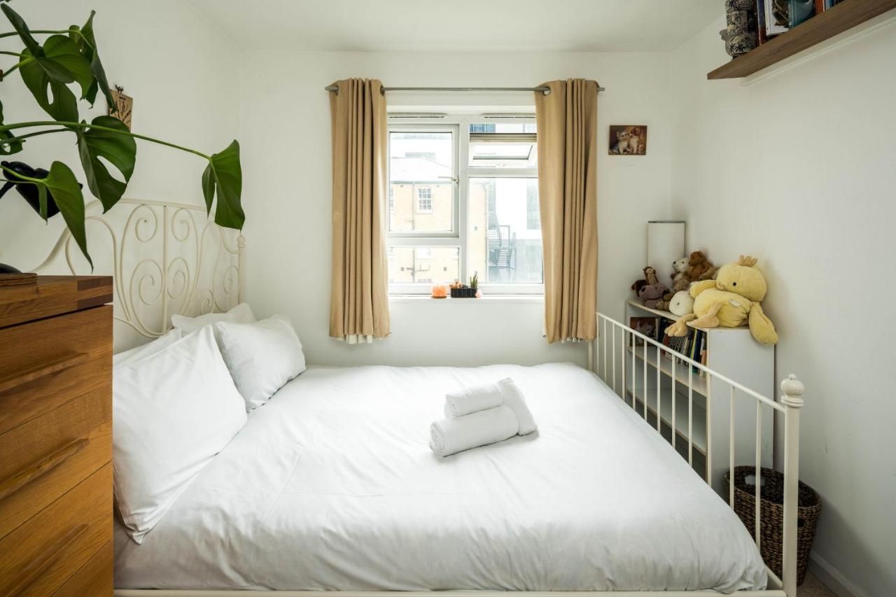 2bd Stylish W/t Grand Piano Apartment
