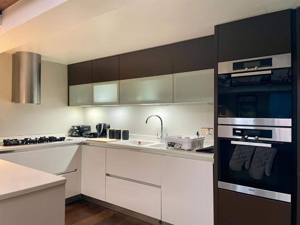 4 Floor In Covent Garden Apartment London