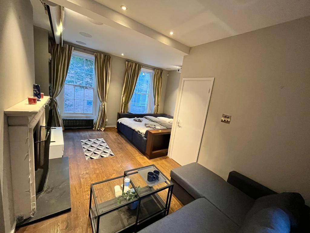 4 Floor In Covent Garden Apartment *