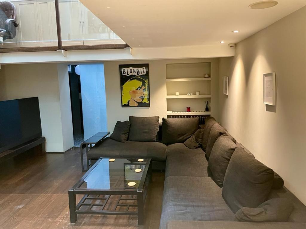 Apartment 4 Floor In Covent Garden London