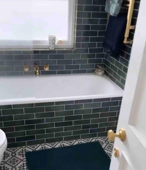 Vakantiehuis Whole House, Ensuite & Garden, 3 Bedrooms *