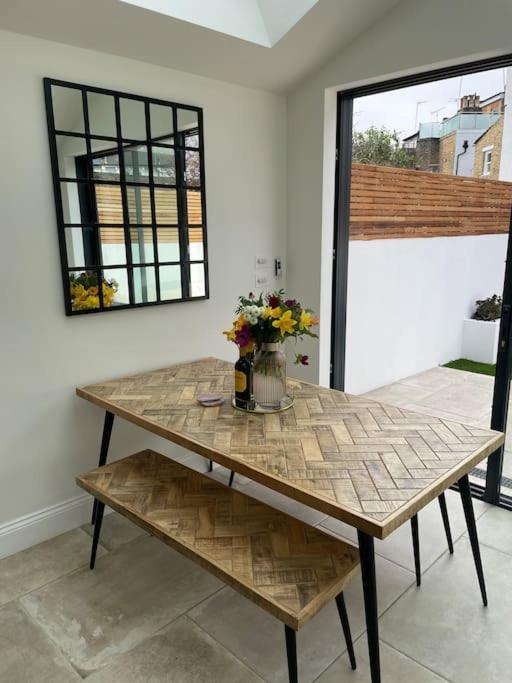 Vakantiehuis Whole House, Ensuite & Garden, 3 Bedrooms *