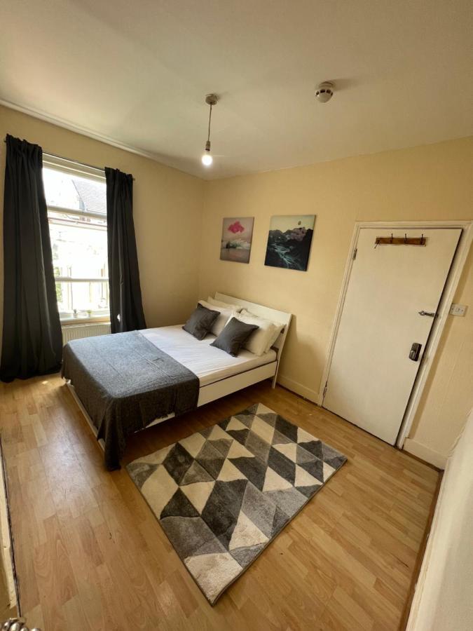 Homestay Stunning House In *