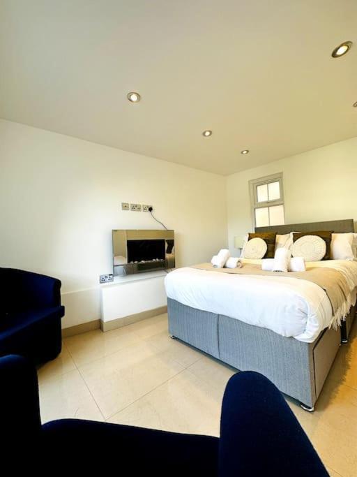 2bed Farringdon St Paul Long Discounts By Cozystays London