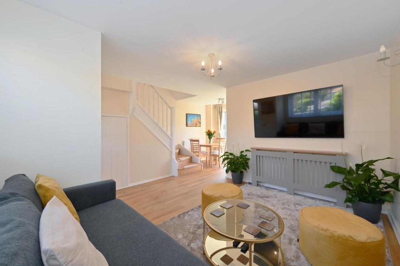 Modern House Near Canary Wharf, Excel, Greenwich Сasa de vacaciones *