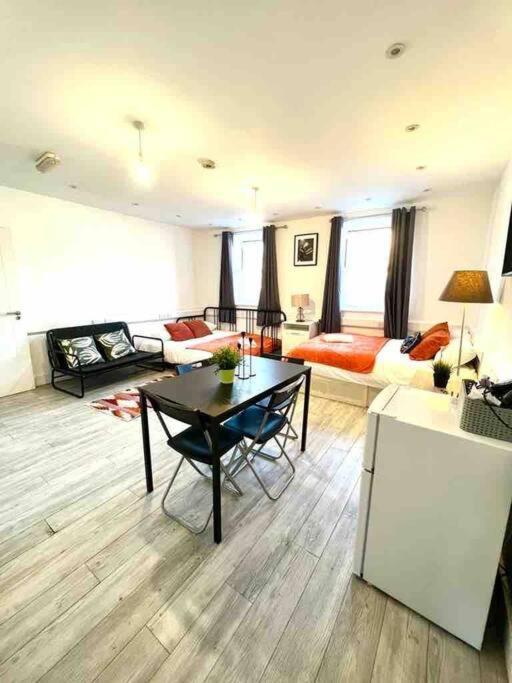 Spacious Flat In Apartment