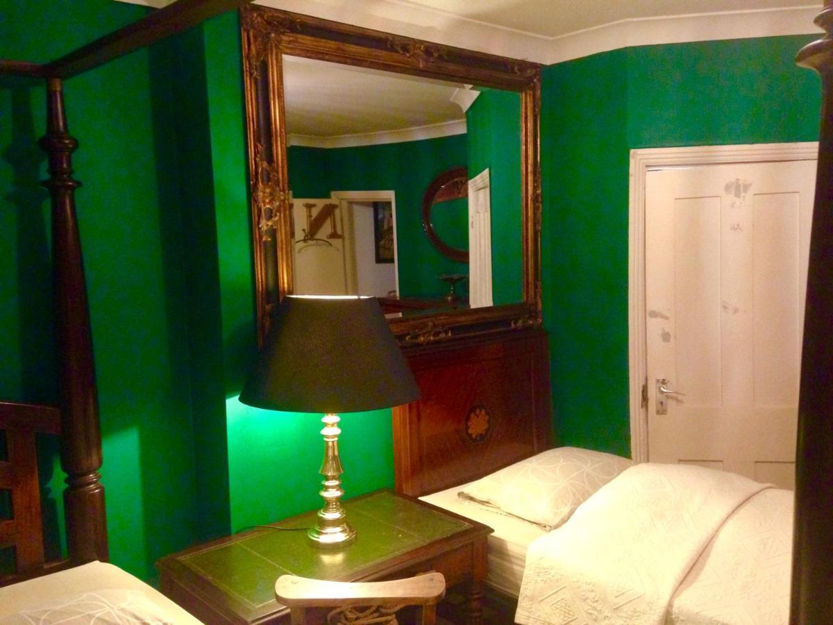 Quality And Very Good Value Private In Close To Notting Hill Zone 2 London