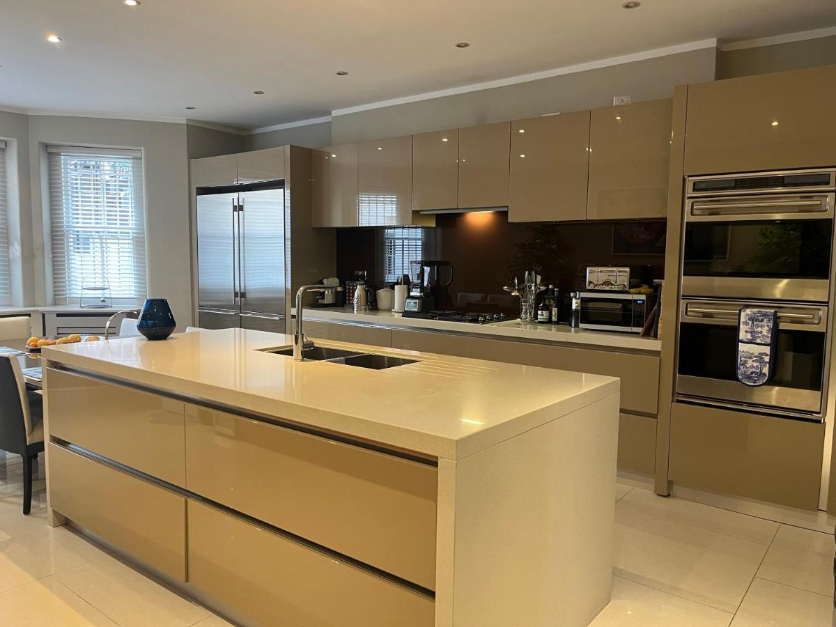 Mansion Queensberry