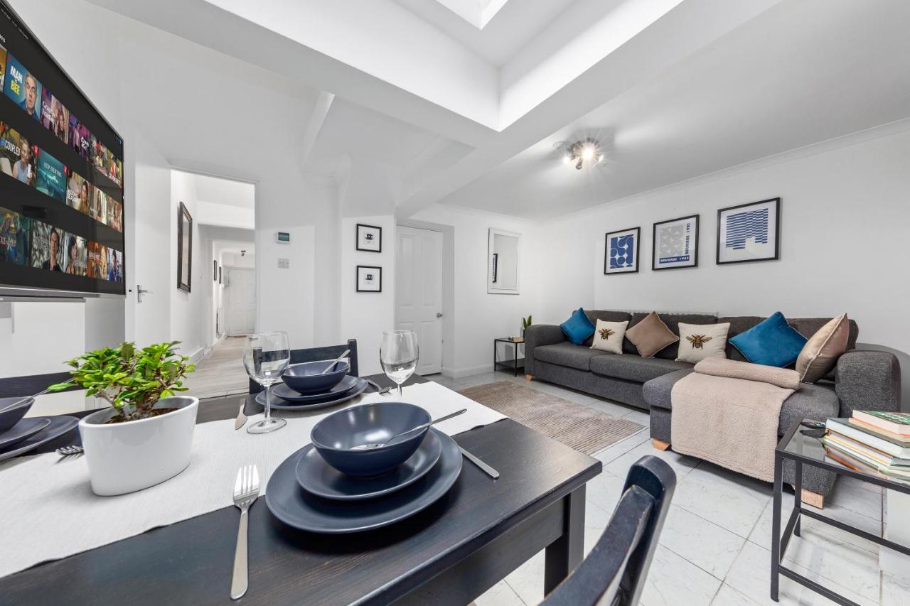 Modern Flat In Paddington Near Hyde Park W2 Londen