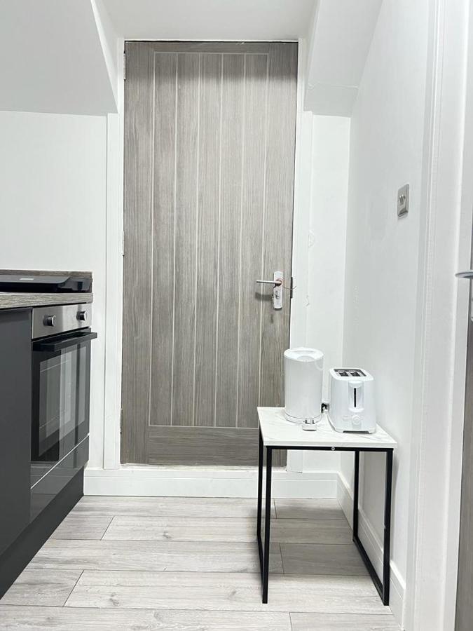 Studio Apartment London