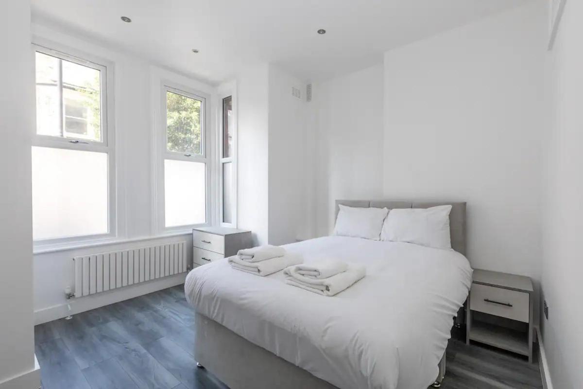 Stylish 2-bed Flat In The Heart Of West Hampstead * Londen