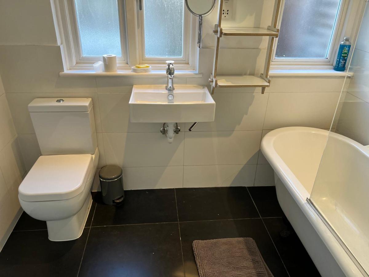 Garden Flat In Quiet Road - 55msq Apartamento *