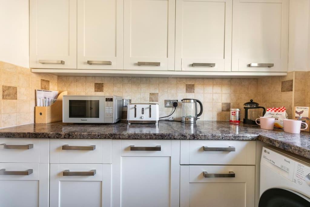 Wapping - Tobacco Docks - Modern Flat Londen