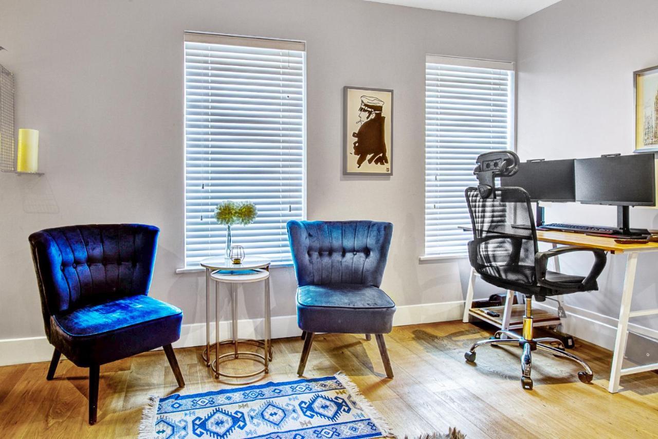 2 Bedroom Spacious In The Heart Fulham