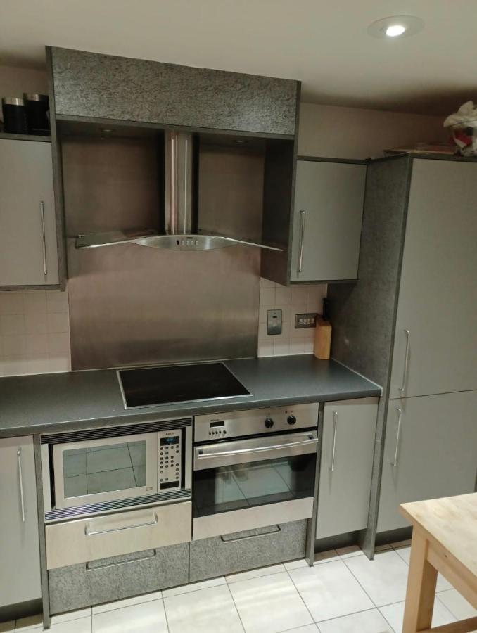 Double With En-suite Bathroom *