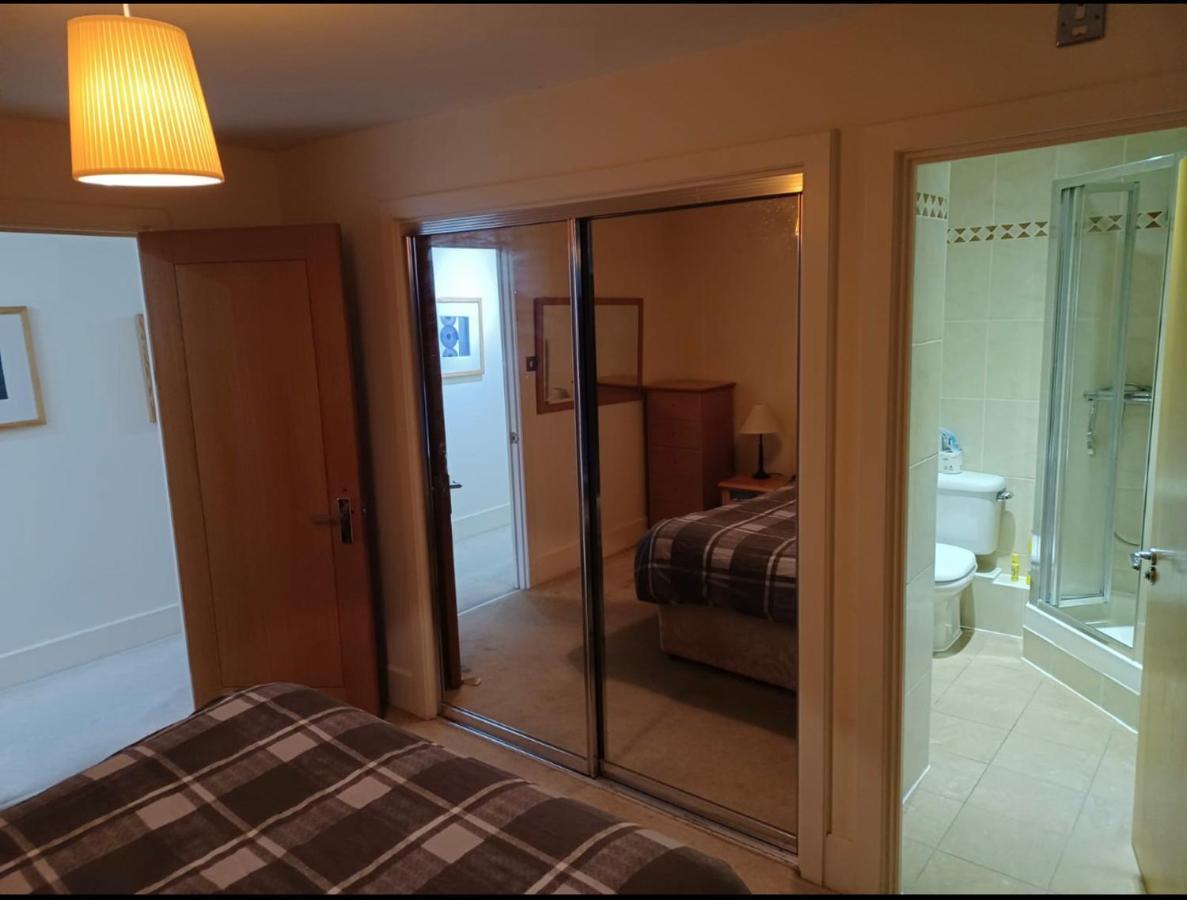 Double With En-suite Bathroom Londres