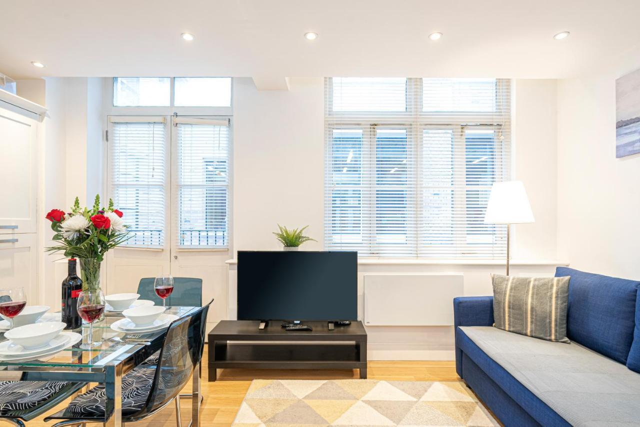 Turnmill Apartment London