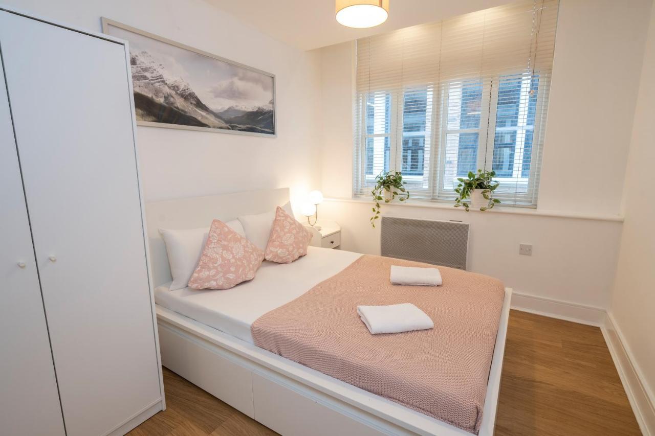 Turnmill Apartment