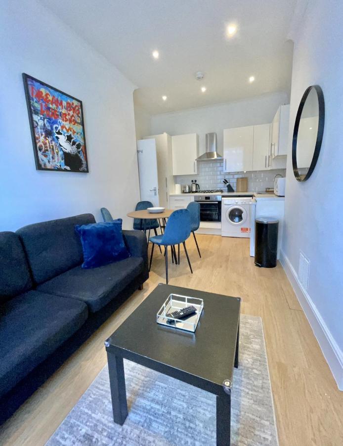 Apartment Charming Hyde Park 2bedroom Flat