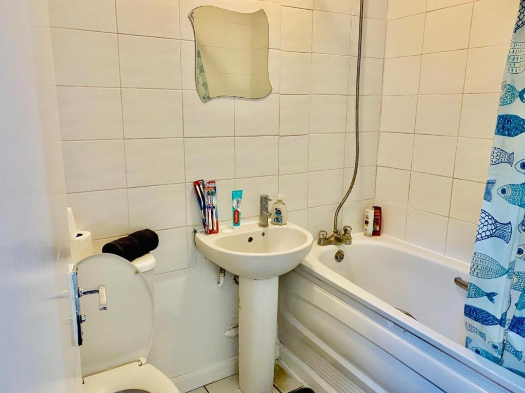 Spacious One Bedroom Edgeware Road Central Apartamento