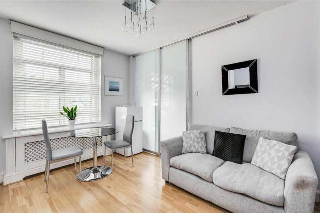 مرحباً Amazing Flat In The Centre Apartamento Londres