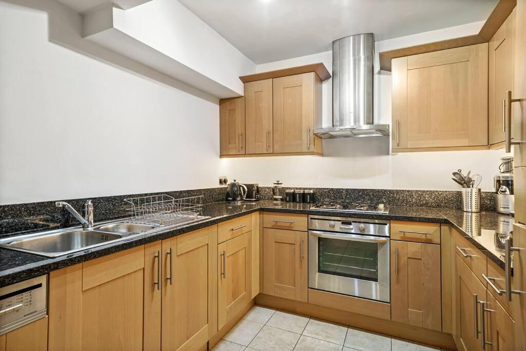 Apartment Luxury Next To Hyde Park London