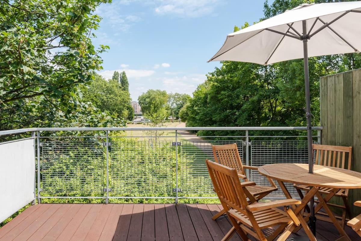 Balcony Park View Townhouse Holiday home
