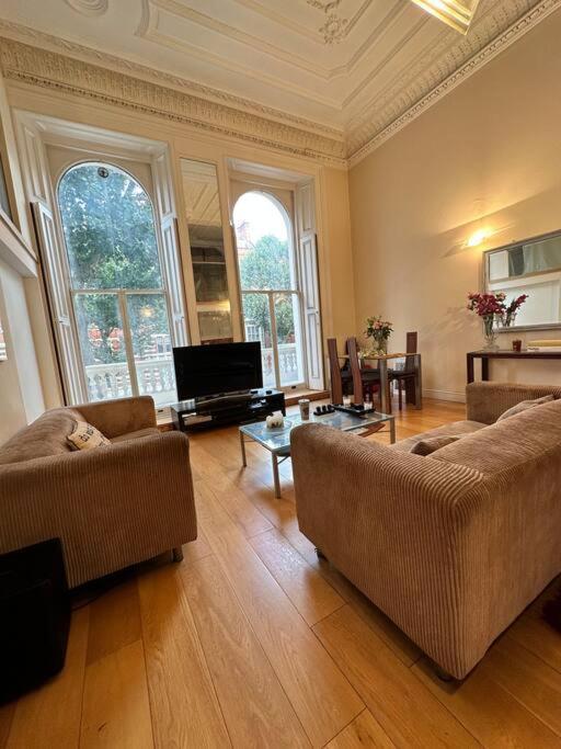 Grade Ii Listed Balconied 3-bed Mezzanine Kensington Flat Apartment *