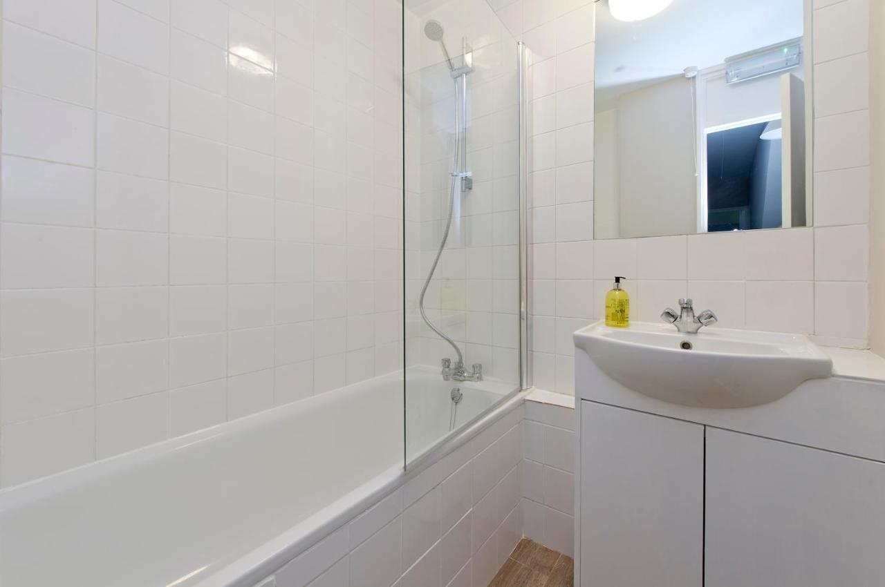 Appartement Joivy Spacious Apt With Private Yard In Notting Hill