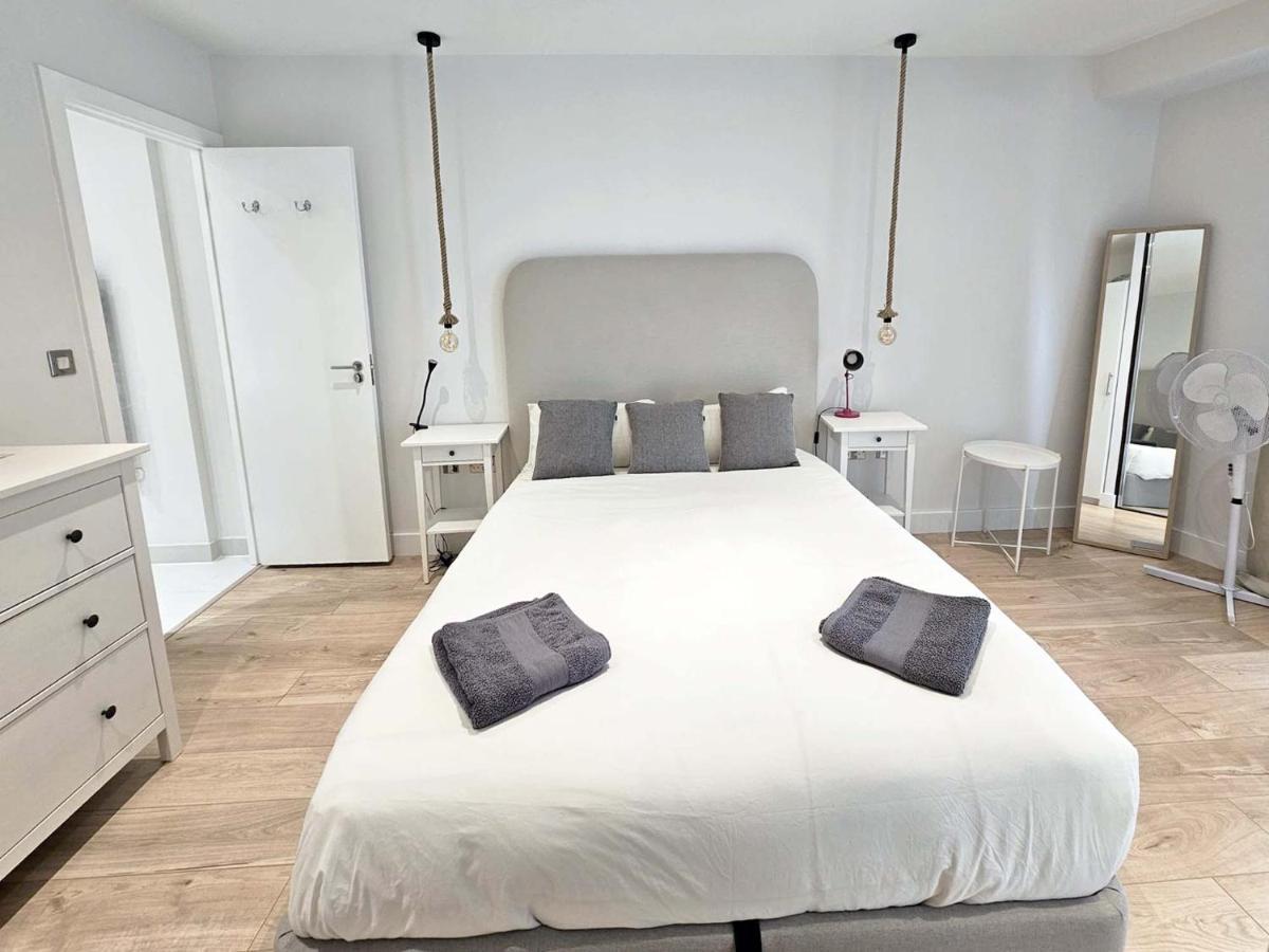 Beautiful 2 Bedroom Flat In Battersea Appartement Londen