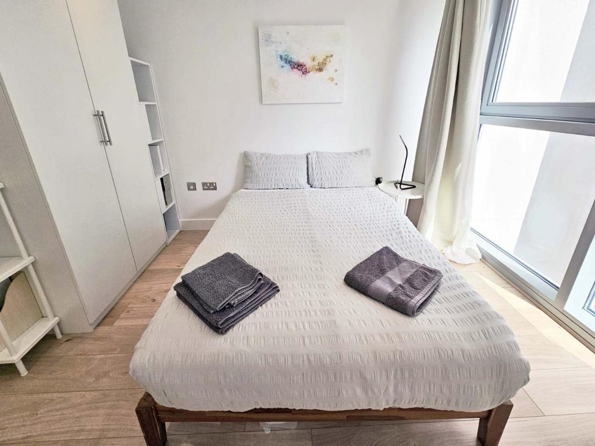 Appartement Beautiful 2 Bedroom Flat In Battersea Londen