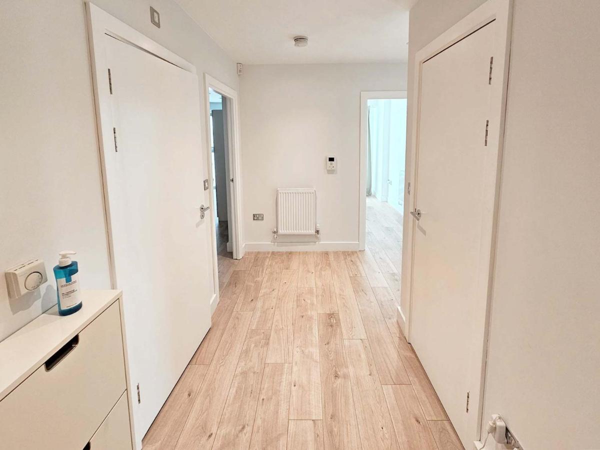 Beautiful 2 Bedroom Flat In Battersea Appartement Londen