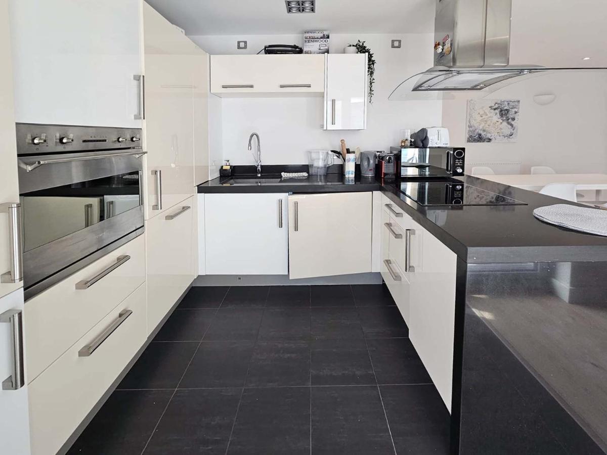 Appartement Beautiful 2 Bedroom Flat In Battersea Londen